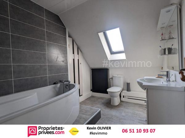 Maison individuelle en brique à vendre à Barlin - 5 chambres et proximité des commodités!