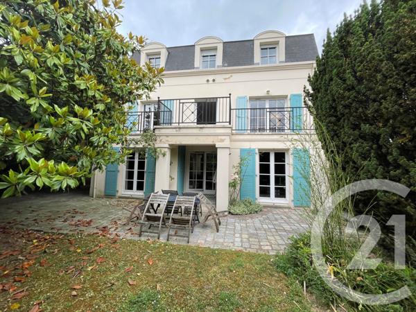 Maison à vendre  7 pièces - 234 m2 CERGY - 95