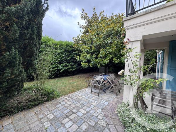 Maison à vendre  7 pièces - 234 m2 CERGY - 95