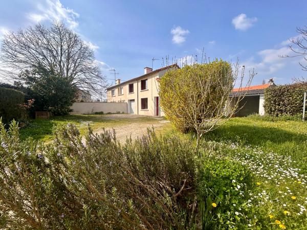 MAISON TYPE 4 - SAINT BENOIT Saint-Benoît (86280)
