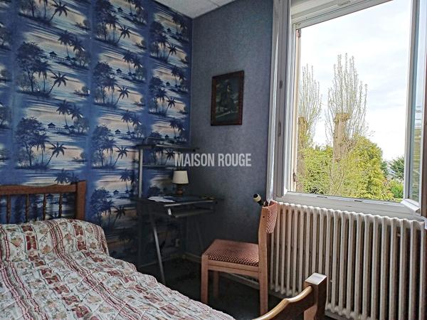 Maison bourgeoise quinocéenne divisée en 3 appartements, vue mer, plages et commerces à pied à Saint-Quay-Portrieux