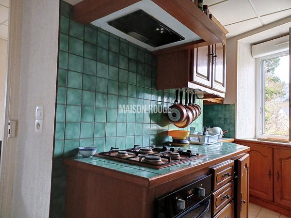 Maison bourgeoise quinocéenne divisée en 3 appartements, vue mer, plages et commerces à pied à Saint-Quay-Portrieux