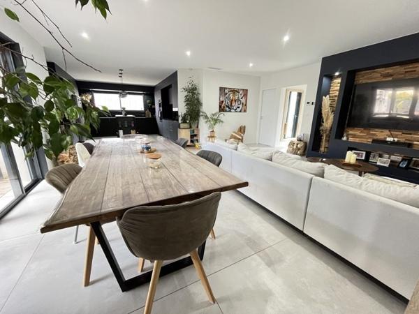 Maison à vendre 572 000 € Biganos 6 p 168 m² DPE A