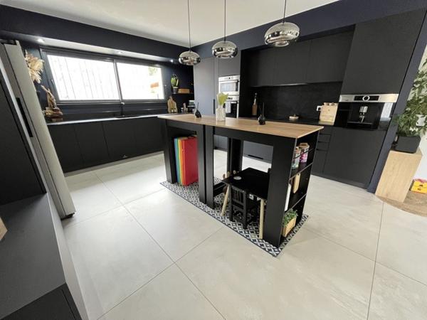Maison à vendre 572 000 € Biganos 6 p 168 m² DPE A