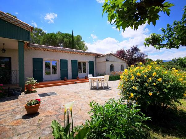 SUPERBE VILLA 5 CHAMBRES DE 164 M² HAB SUR PARCELLE DE 3 772 M²