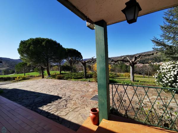 SUPERBE VILLA 5 CHAMBRES DE 164 M² HAB SUR PARCELLE DE 3 772 M²