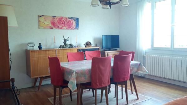 MAISON SUR SOUS SOL - THURE