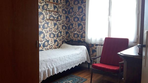 MAISON SUR SOUS SOL - THURE