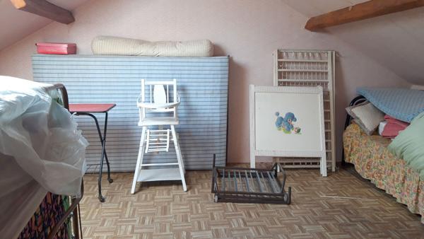 MAISON SUR SOUS SOL - THURE