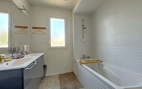 Maison à vendre    4 pièces •  Montpellier