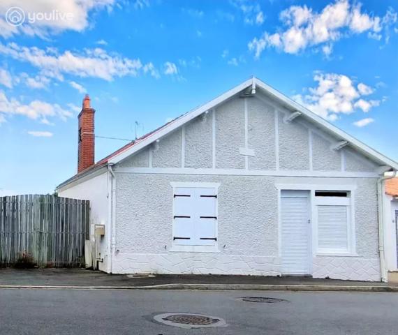 MAISON + 2 GÎTES INDÉPENDANTS PRÊTS À ÊTRE EXPLOITÉS – JUSQU’À 20 COUCHAGES – PROCHE NOIRMOUTIER ET ÎLE D’YEU