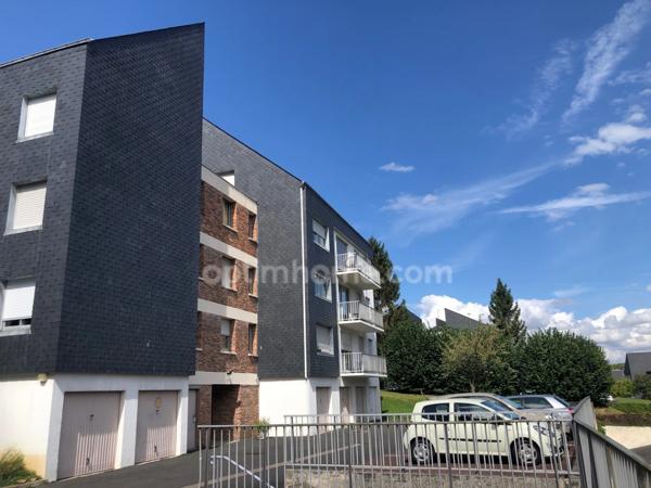 HONFLEUR Centre - Appartement en résidence - 3èeme étage sans ascenseur - T3 de 63.40 M2 - 2 chambres - Terrasse - Cave, parking