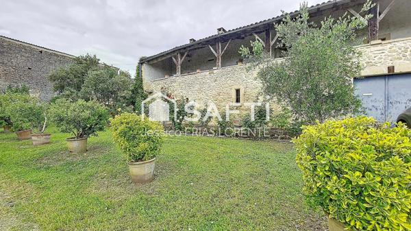 LE CHARME DE LA PIERRE