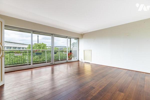 75007 - Ecole Militaire / UNESCO - Appartement 211 m² - 4 chambres - balcon parking