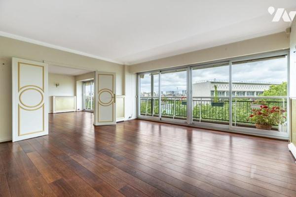 75007 - Ecole Militaire / UNESCO - Appartement 211 m² - 4 chambres - balcon parking