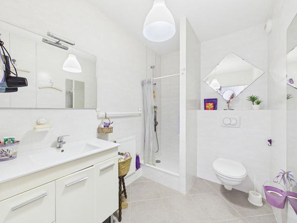 Appartement récent T3 - 56 m2 avec terrasse, garage et cave