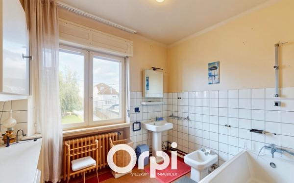 Maison à vendre    6 pièces • 160 m2 Hussigny-Godbrange