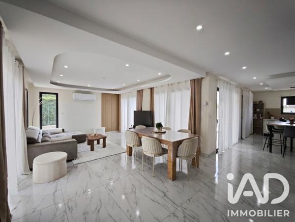 Maison à vendre 6 pièces 148 m² Neuilly-Crimolois
