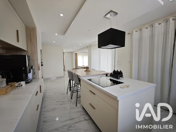 Maison à vendre 6 pièces 148 m² Neuilly-Crimolois