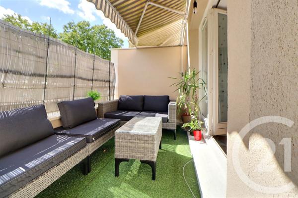 Appartement F4 à vendre  4 pièces - 81,20 m2 AULNAY SOUS BOIS - 93