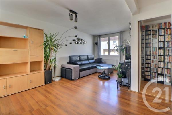 Appartement F4 à vendre  4 pièces - 81,20 m2 AULNAY SOUS BOIS - 93