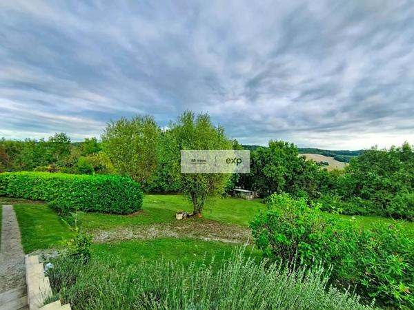 Castelnau-Montratier – Maison contemporaine, 4 chambres, piscine, terrain paysager