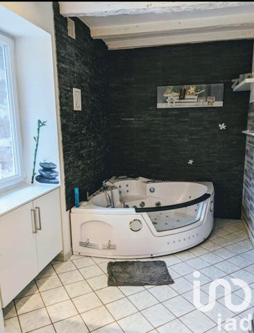 Maison à vendre 6 pièces 145 m² Ussac