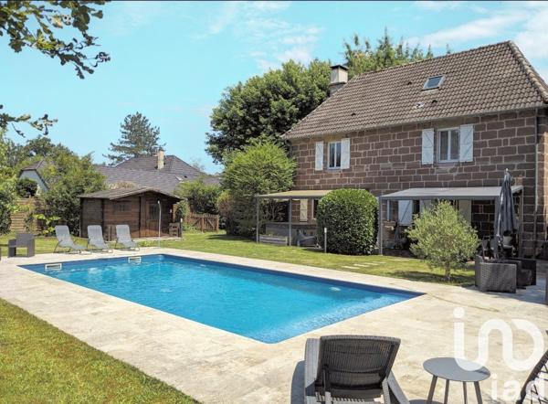 Maison à vendre 6 pièces 145 m² Ussac