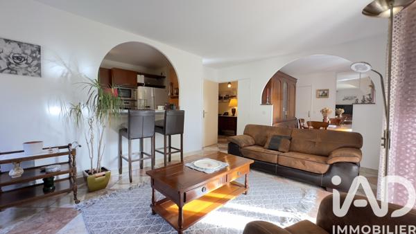 Appartement à vendre 5 pièces 91 m² Élancourt