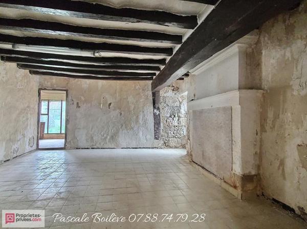 Maison à rénover  centre Bourg  - VERNANTES (49390)