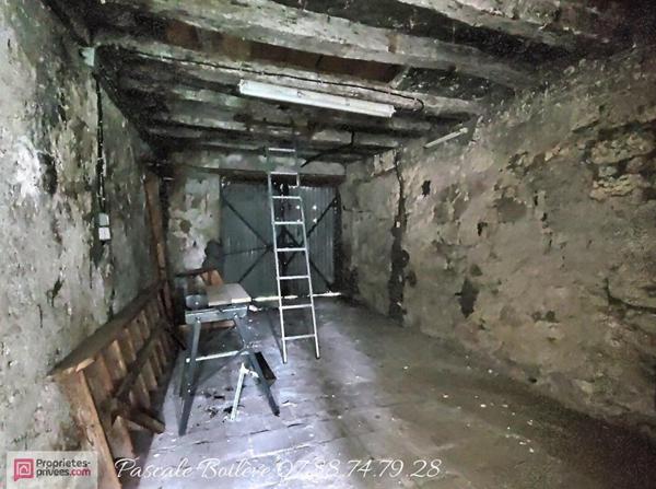 Maison à rénover  centre Bourg  - VERNANTES (49390)