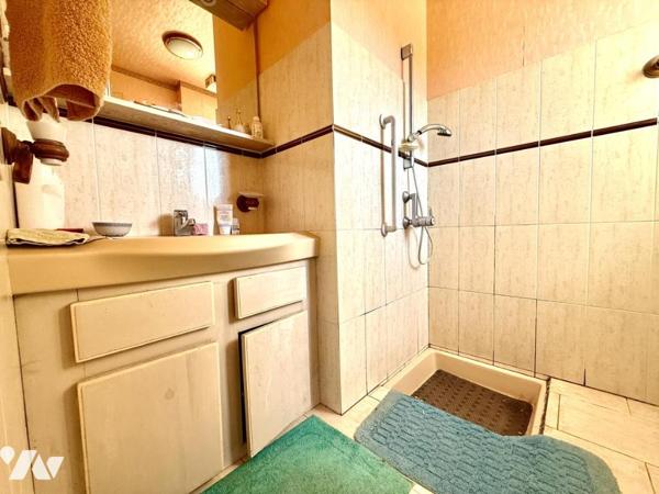 Maison traditionnelle centre bourg à pied !