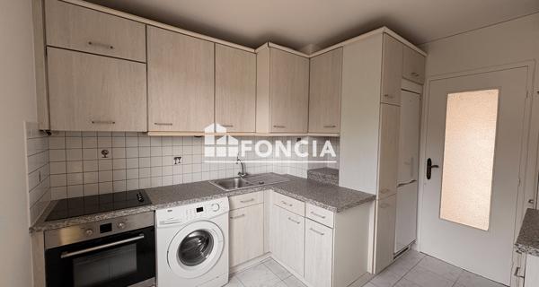 Location Appartement 3 pièces 71.44 m² - Limay 78520