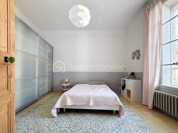 Maison de village de 230 m²