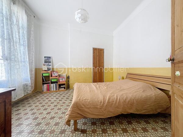 Maison de village de 230 m²