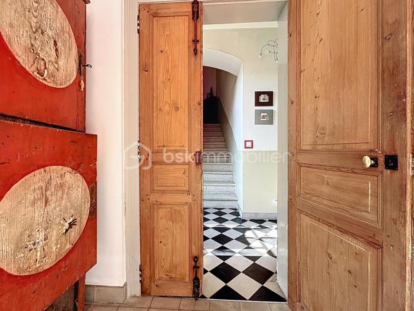 Maison de village de 230 m²