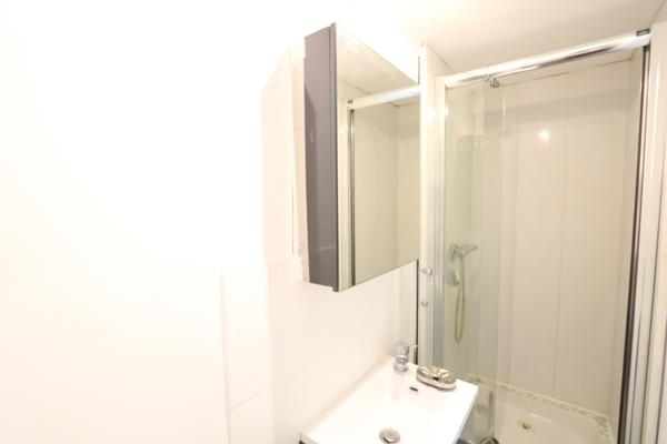 Orléans Hyper Centre T2 meublé et rénové avec gout