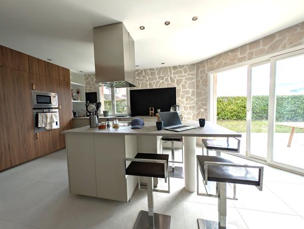 Maison 5 pièces - 175 m² Exclusivité efficity