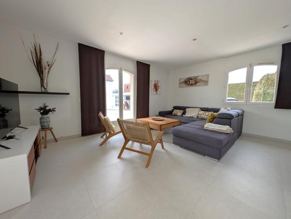 Maison 5 pièces - 175 m² Exclusivité efficity