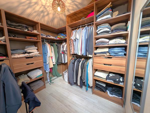 Maison 5 pièces - 175 m² Exclusivité efficity