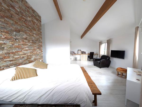 Maison 5 pièces - 175 m² Exclusivité efficity