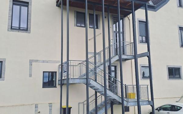 Appartement à louer    3 pièces • 84,04 m2 Louvie-Juzon