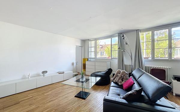 Appartement à vendre    3 pièces • 76,70 m2 Bry-sur-Marne