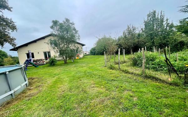 Maison à vendre    6 pièces •  Mugron