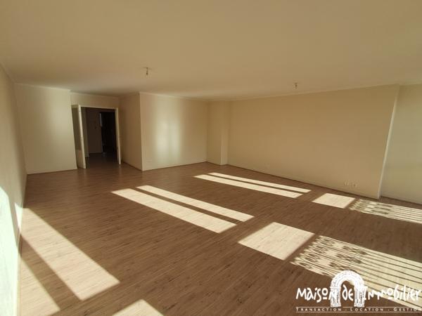 Location Appartement 3 pièces - 93m² - Résidence avec ascenseur - COGNAC Centre-ville