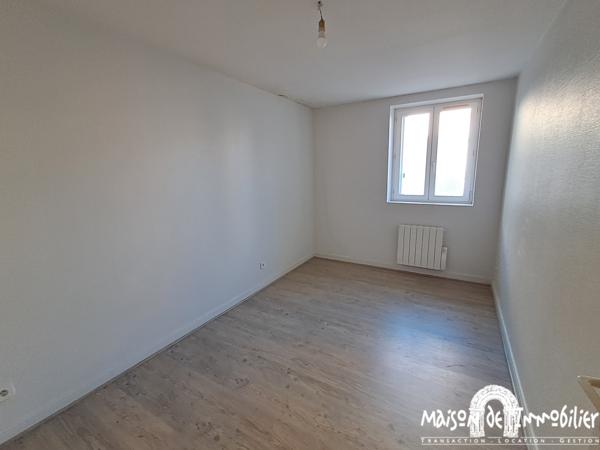 Location Appartement 3 pièces - 93m² - Résidence avec ascenseur - COGNAC Centre-ville