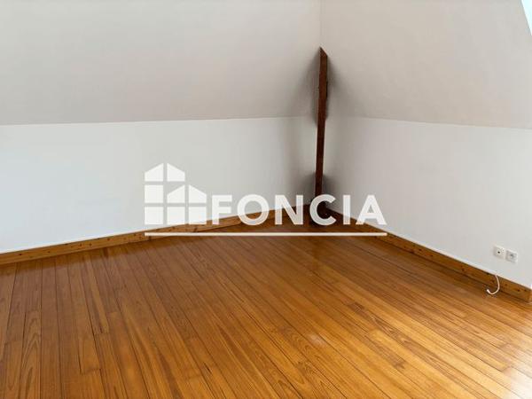 À vendre Appartement 3 pièces 104.25 m² - Crouy-saint-pierre 80310