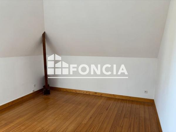 À vendre Appartement 3 pièces 104.25 m² - Crouy-saint-pierre 80310