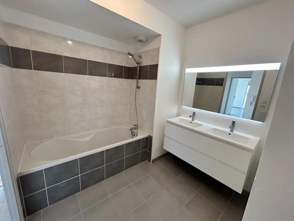 Appartement rénové avec vue sur parc - Saint-Herblain Bourg