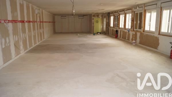 Immeuble à vendre 308 m² Bessé-sur-Braye